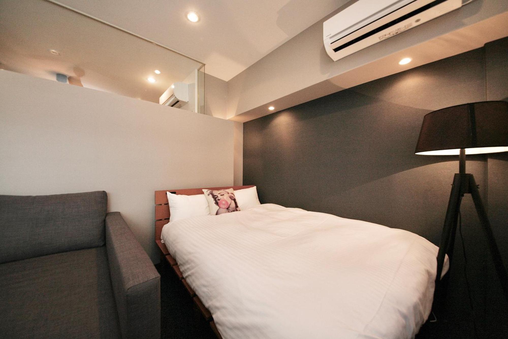 ZONK Nakasu Hotel Fukuoka  Bagian luar foto