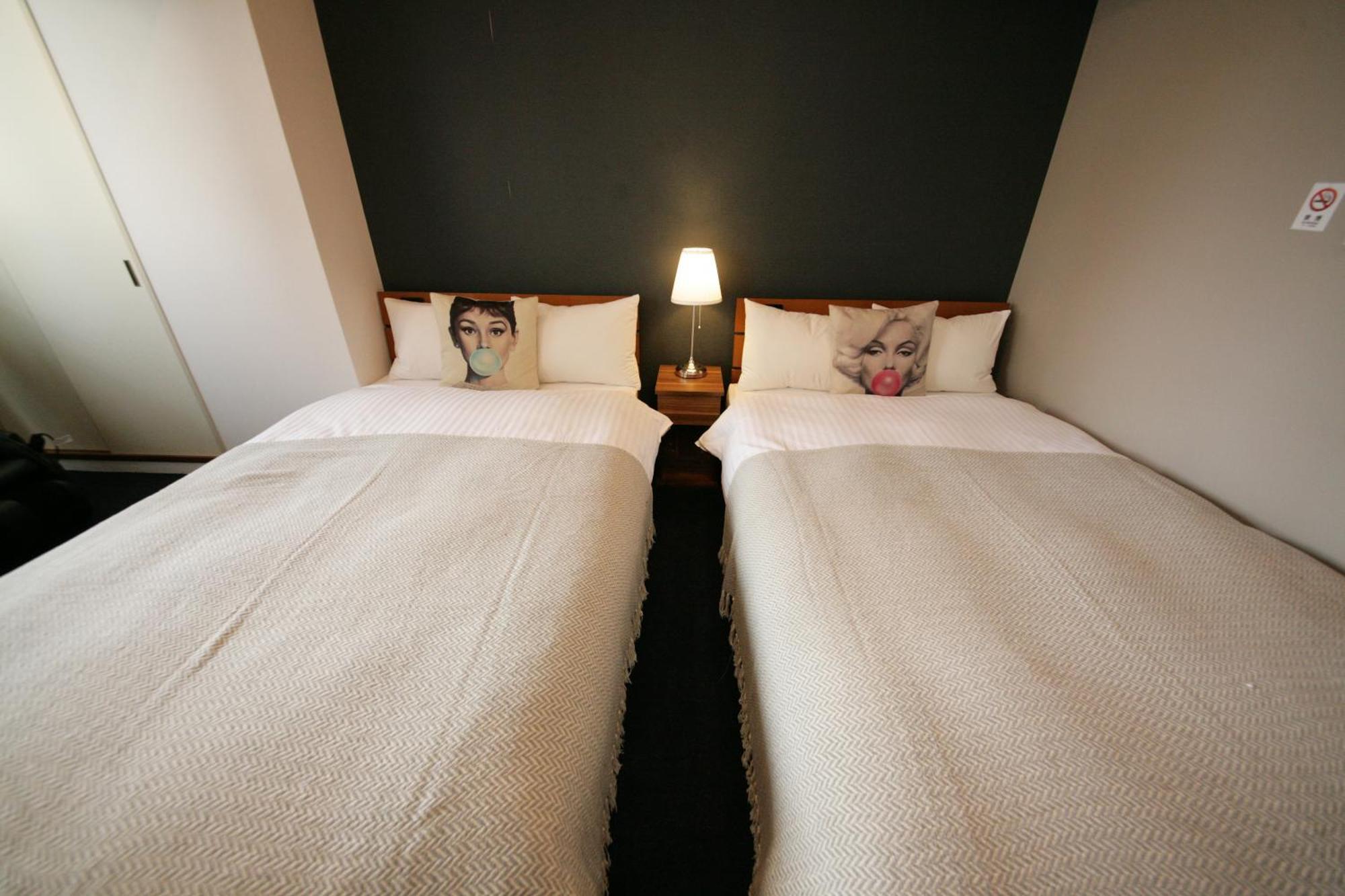 ZONK Nakasu Hotel Fukuoka  Bagian luar foto