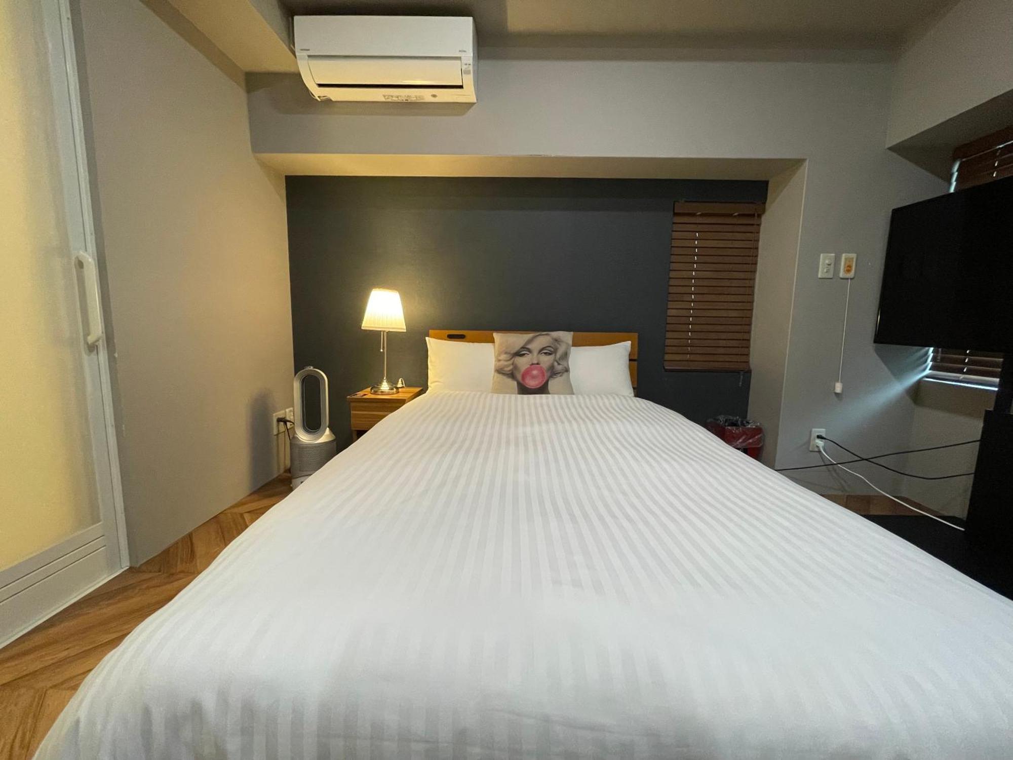 ZONK Nakasu Hotel Fukuoka  Bagian luar foto